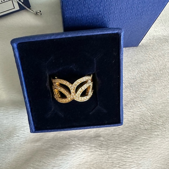 Gold Swarovski Protect Wings Ring US size 6 - Picture 7 of 7